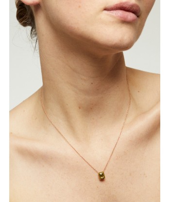 COLLIER TOURMALINE VERTE ET EMAIL OLIVE d'Europe débarque